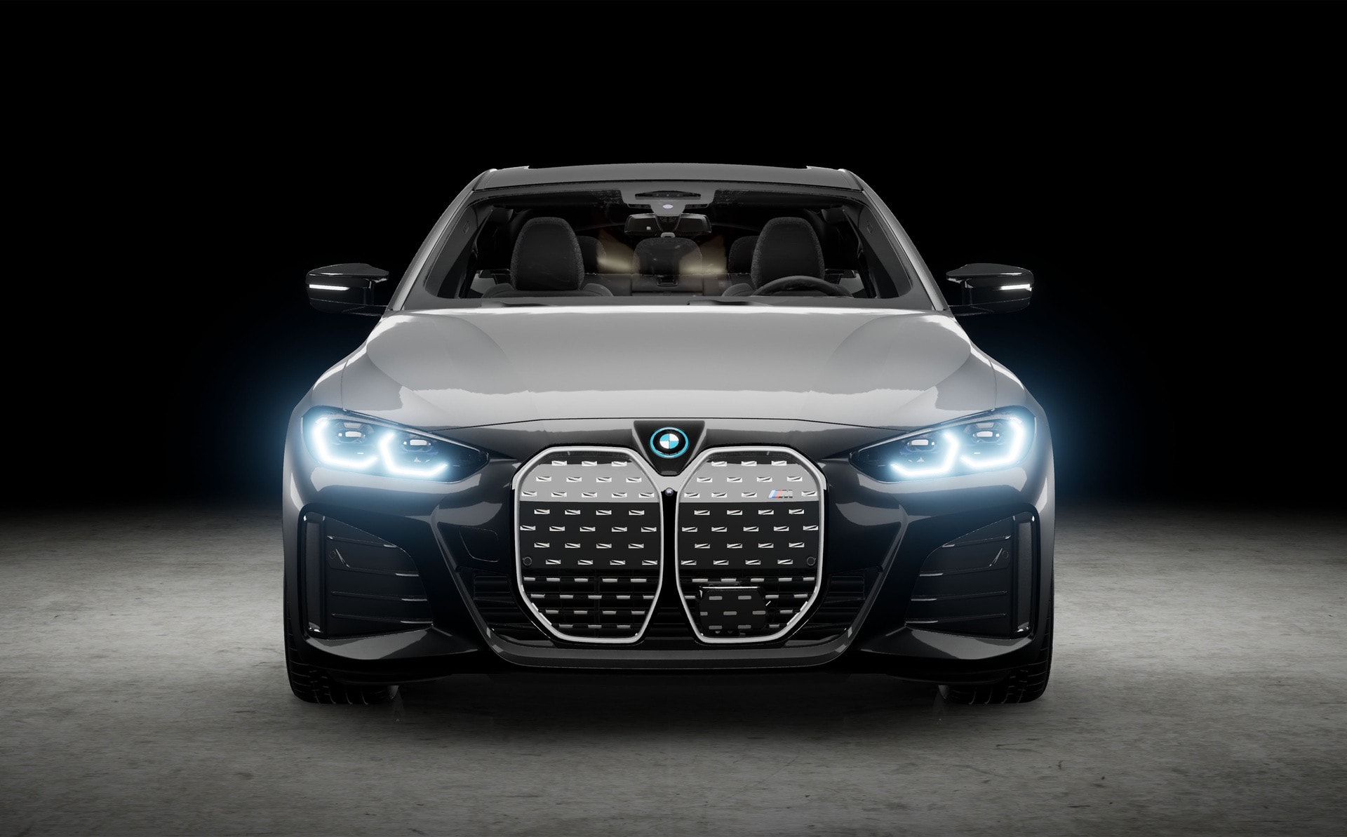 Experience the BMW i4 and iX through Augmented Reality