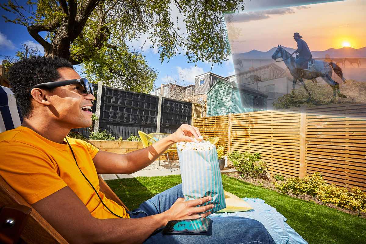 EE to bring Nreal’s Augmented Reality glasses to the UK