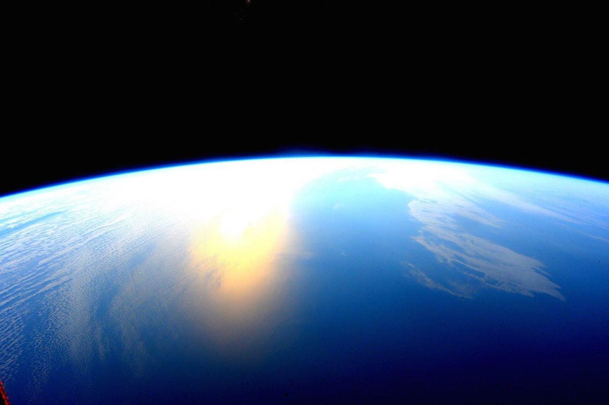 Former astronaut Scott Kelly launches 2nd NFT, with proceeds again going to Ukraine | Space