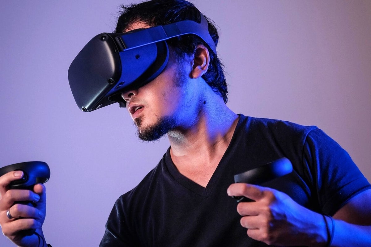 Bigger Than The iPhone? Apple Trademark Filing Hints Augmented Reality Around The Corner - Benzinga