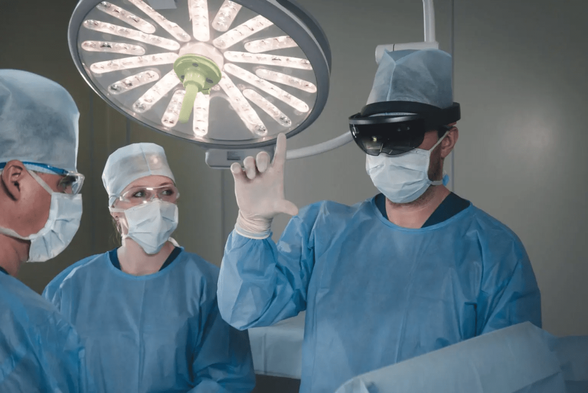 Enhatch and Holo-Light Partner to Launch Streaming Platform to Deliver Augmented Reality and Virtual Training for Surgery – OrthoFeed