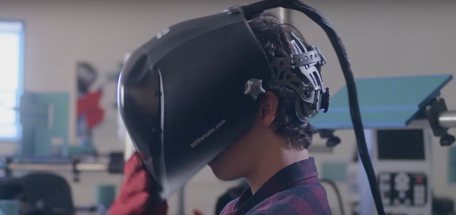 How can augmented reality help save the global manufacturing industry? | Sifted