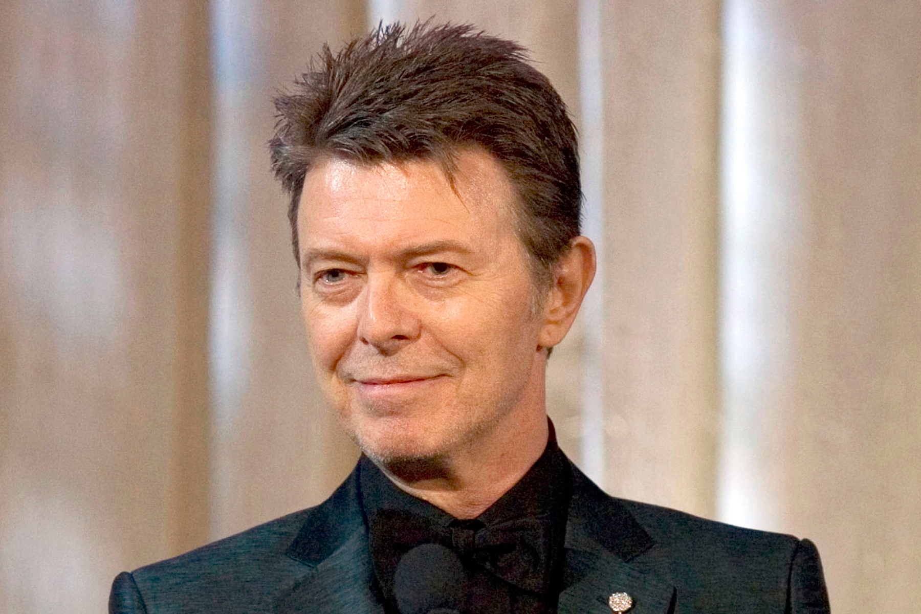 David Bowie Estate Links Up With Nine Artists for New NFT Project – Rolling Stone