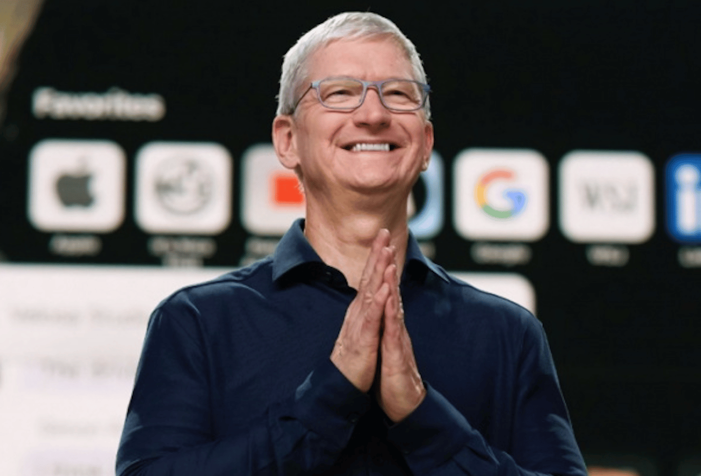 Cook talks augmented reality in Europe trip