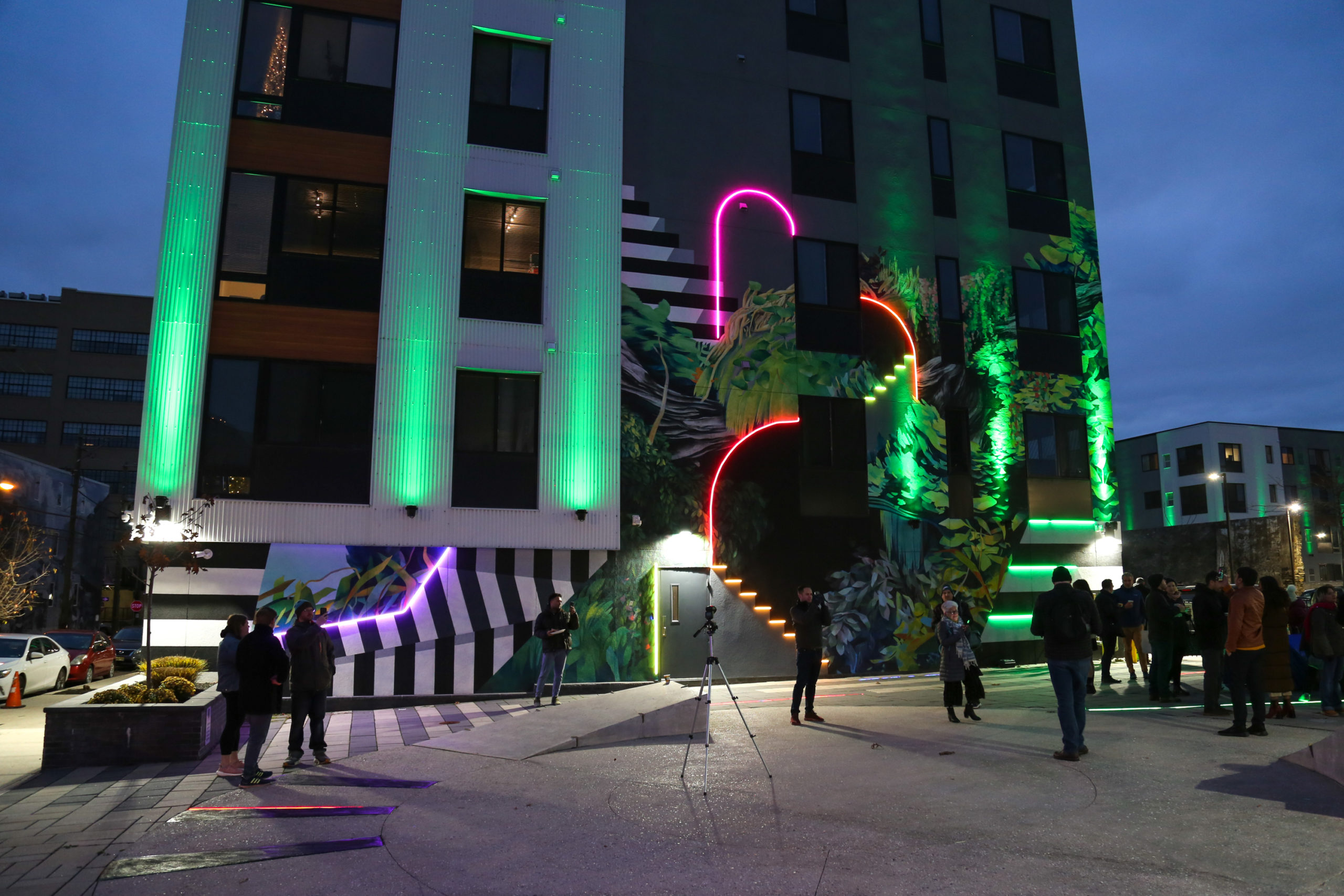 Brilliant New Philly Mural Mixes Paint, LED Lights, and Augmented Reality