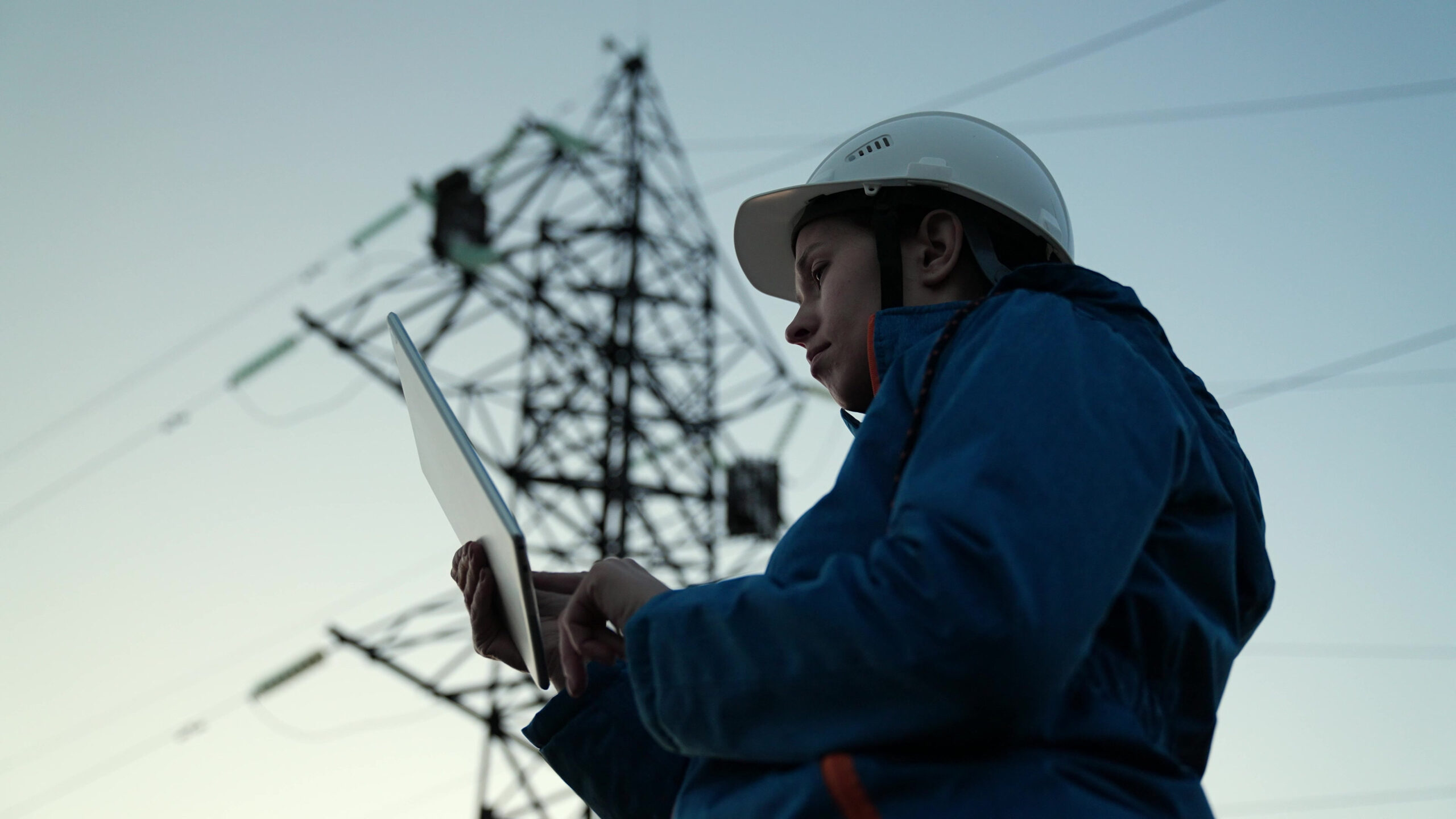 How Augmented Reality Helps in Maintenance Operations | VSight