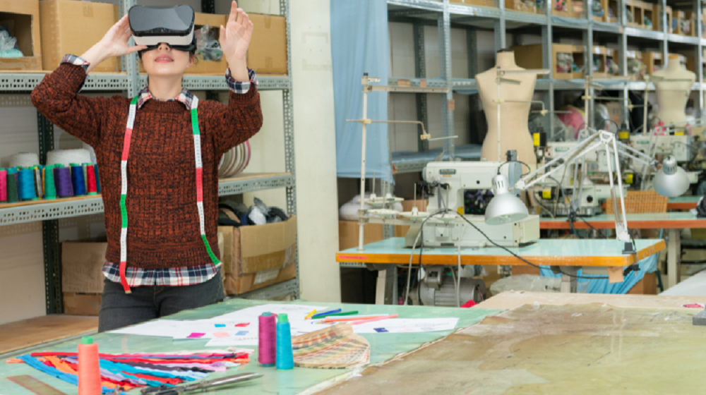 Virtual and Augmented Reality Will Reshape Retail