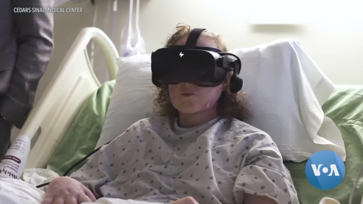 Doctors Using Virtual Reality to Relieve Patients' Pain and More