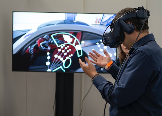 The Promise and Pitfalls of Virtual and Augmented Reality