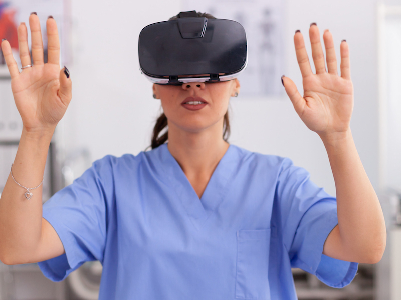 JMIR Medical Education - Creating a Successful Virtual Reality–Based Medical Simulation Environment: Tutorial